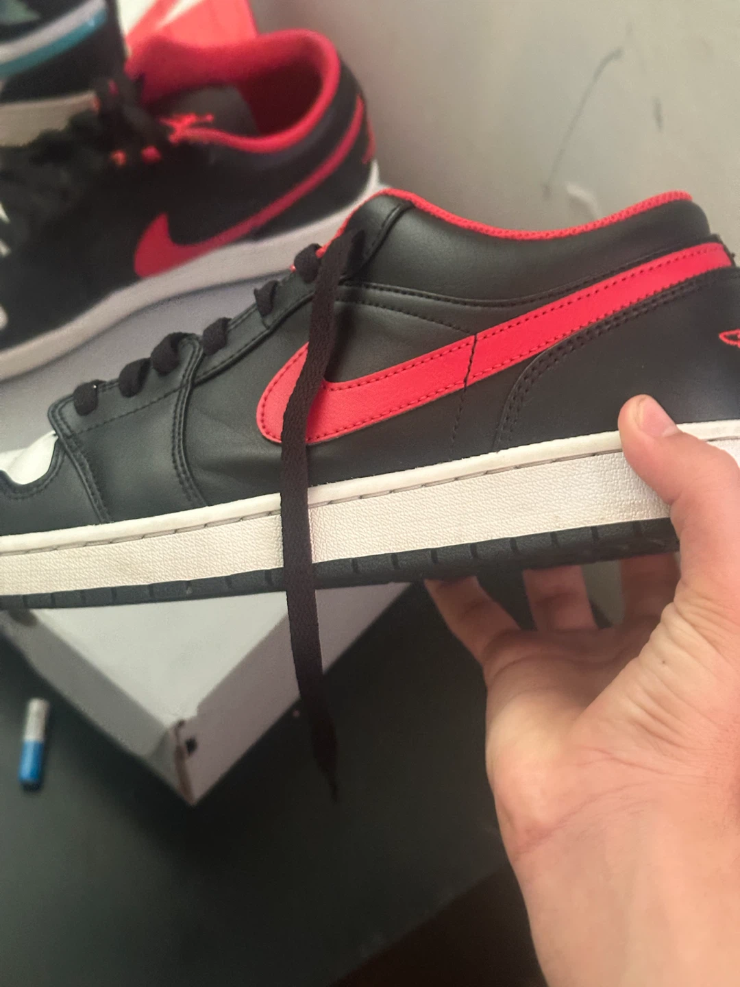 Nike Air Jordan 1 Low Black Red White Size 13 - photo 2