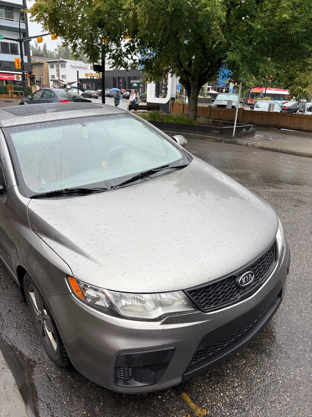 🚗 **2010 Kia Forte Koup EX | 147,000 km - photo 3