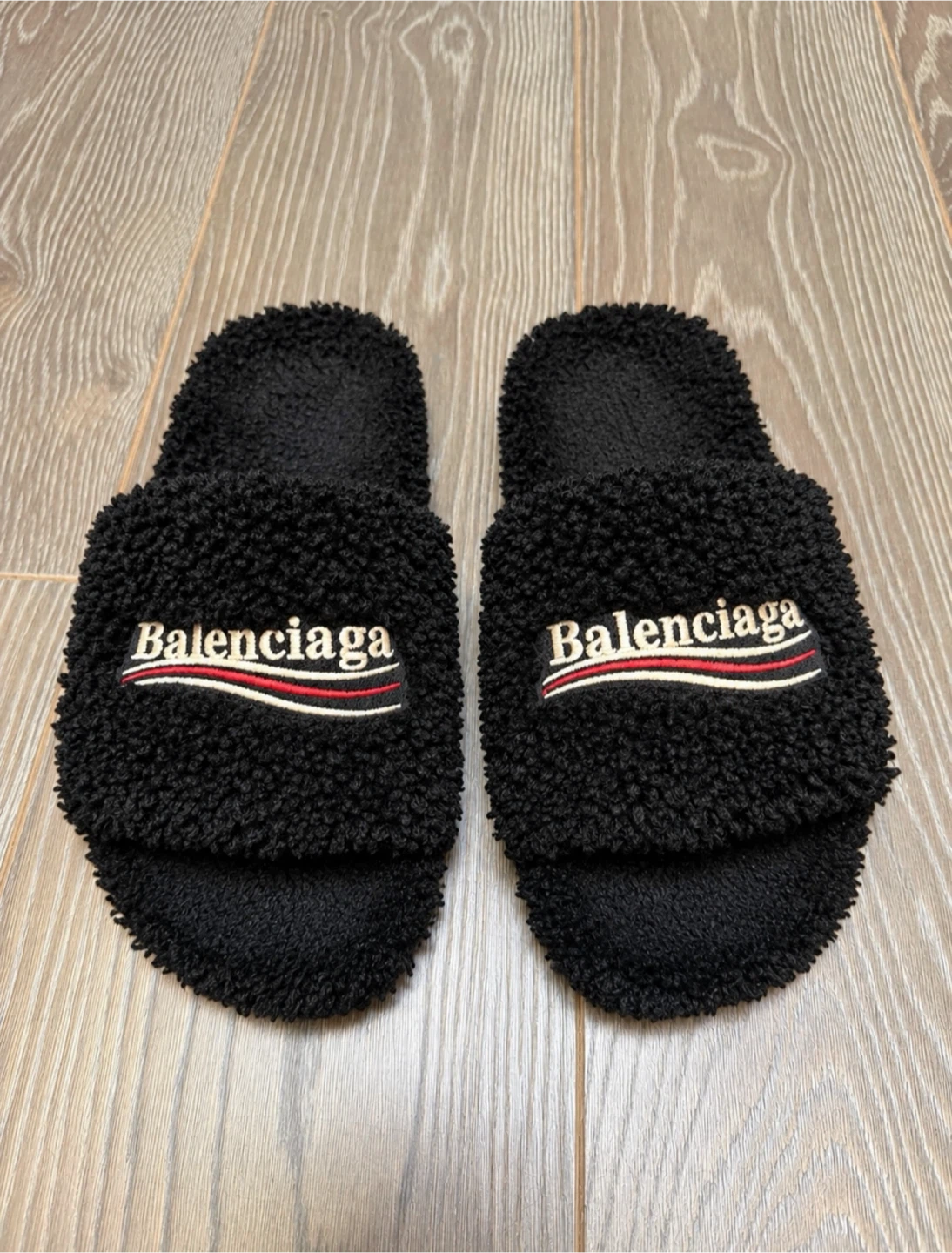Balenciaga Furry Logo Slides – Size 38