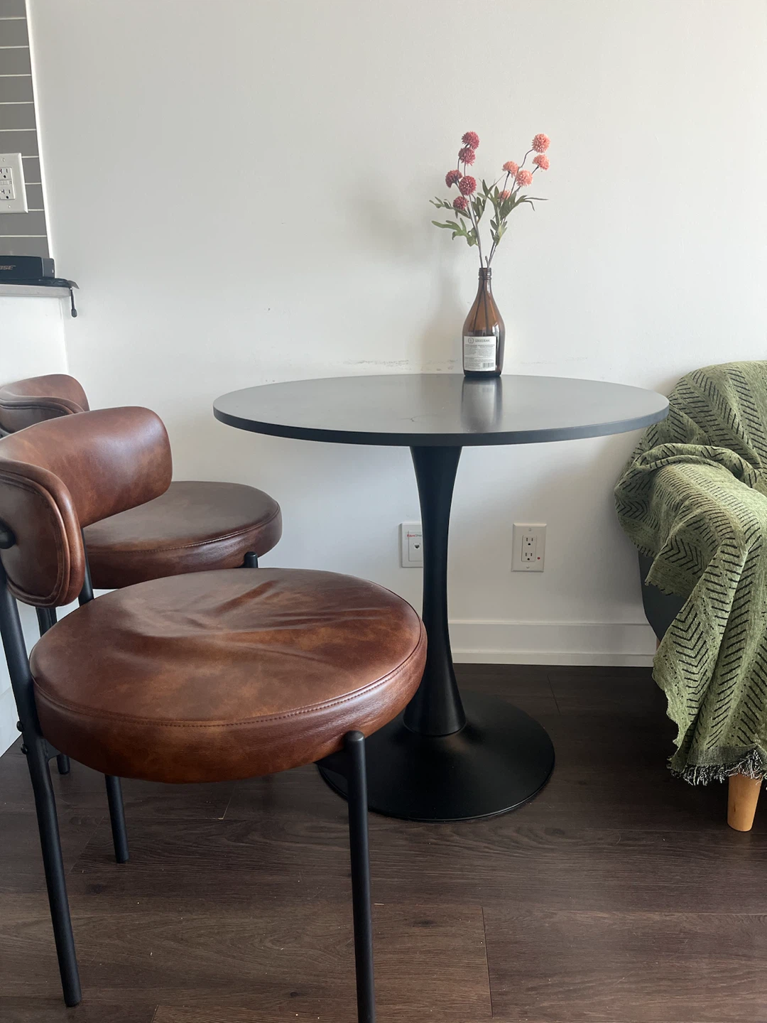 Black Round Dining Table with 2 chairs - photo 3