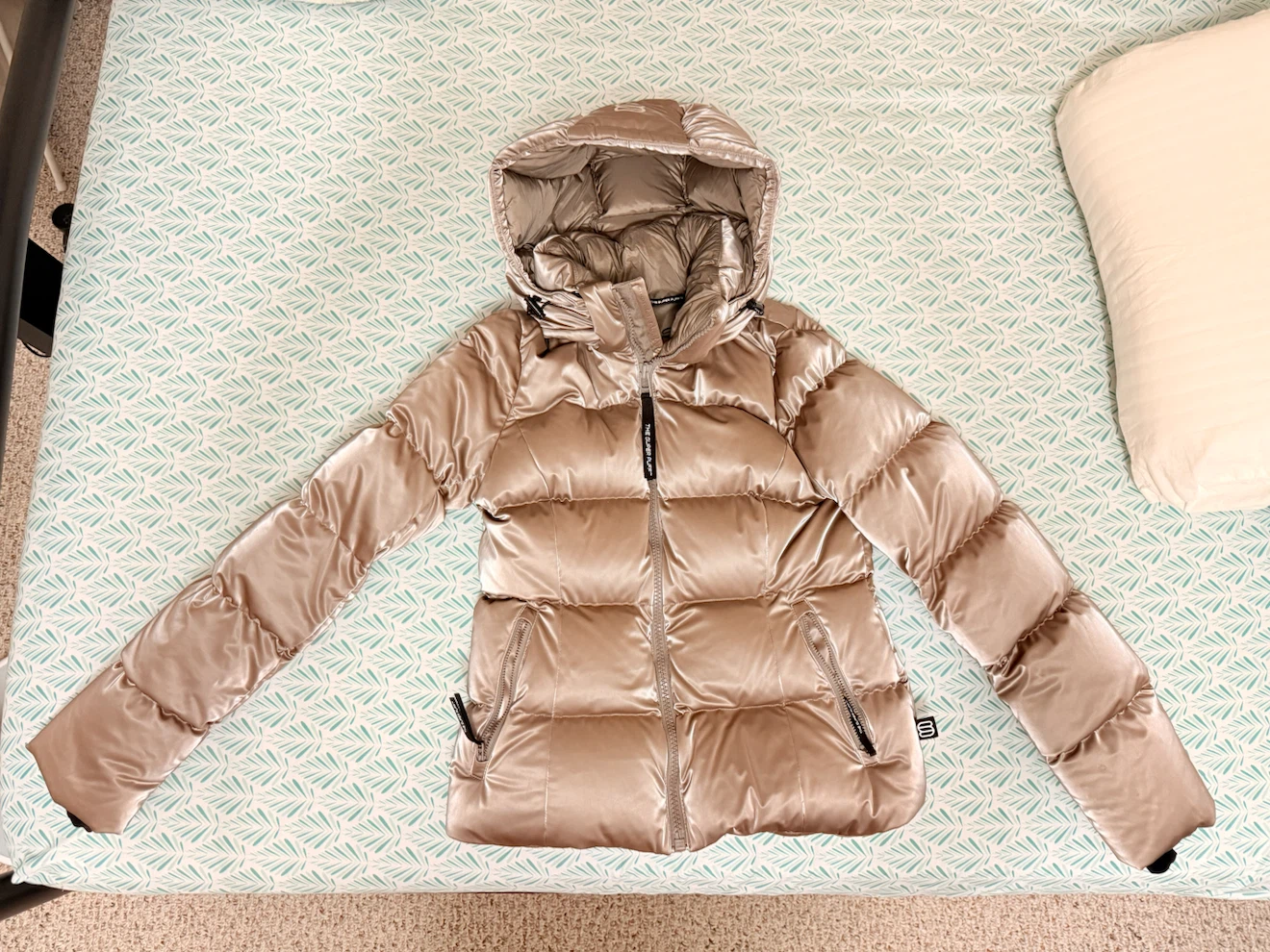 Aritzia The Super Puff Jacket for Women