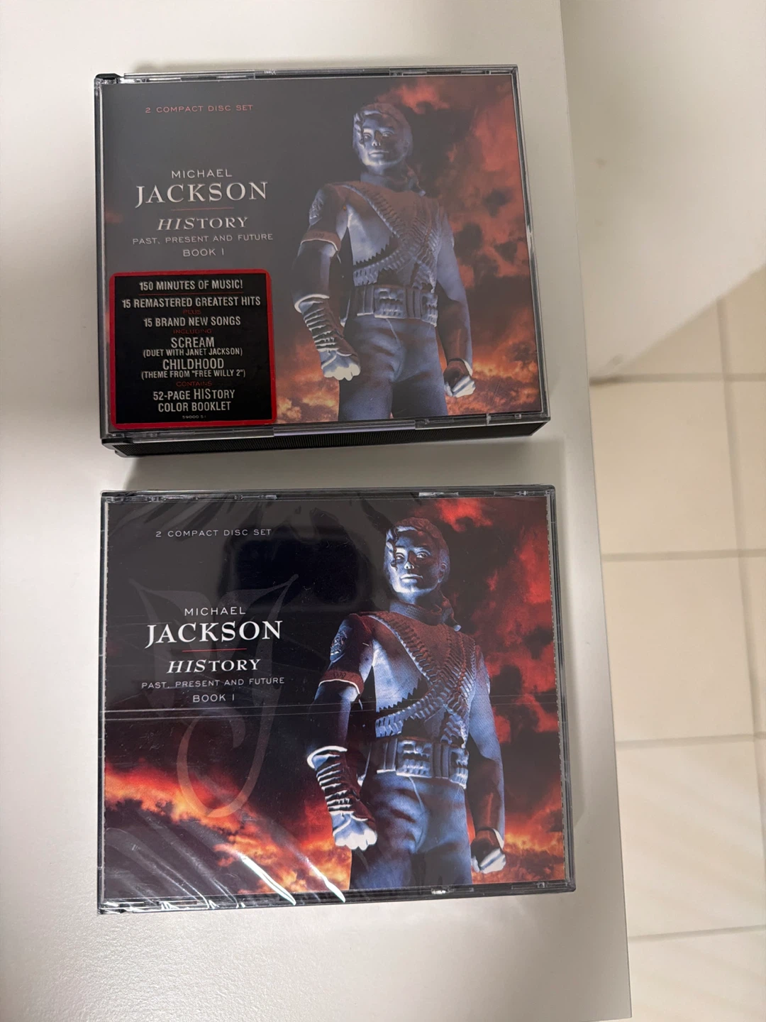 Michael Jackson HIStory Past, Present and Future Book I