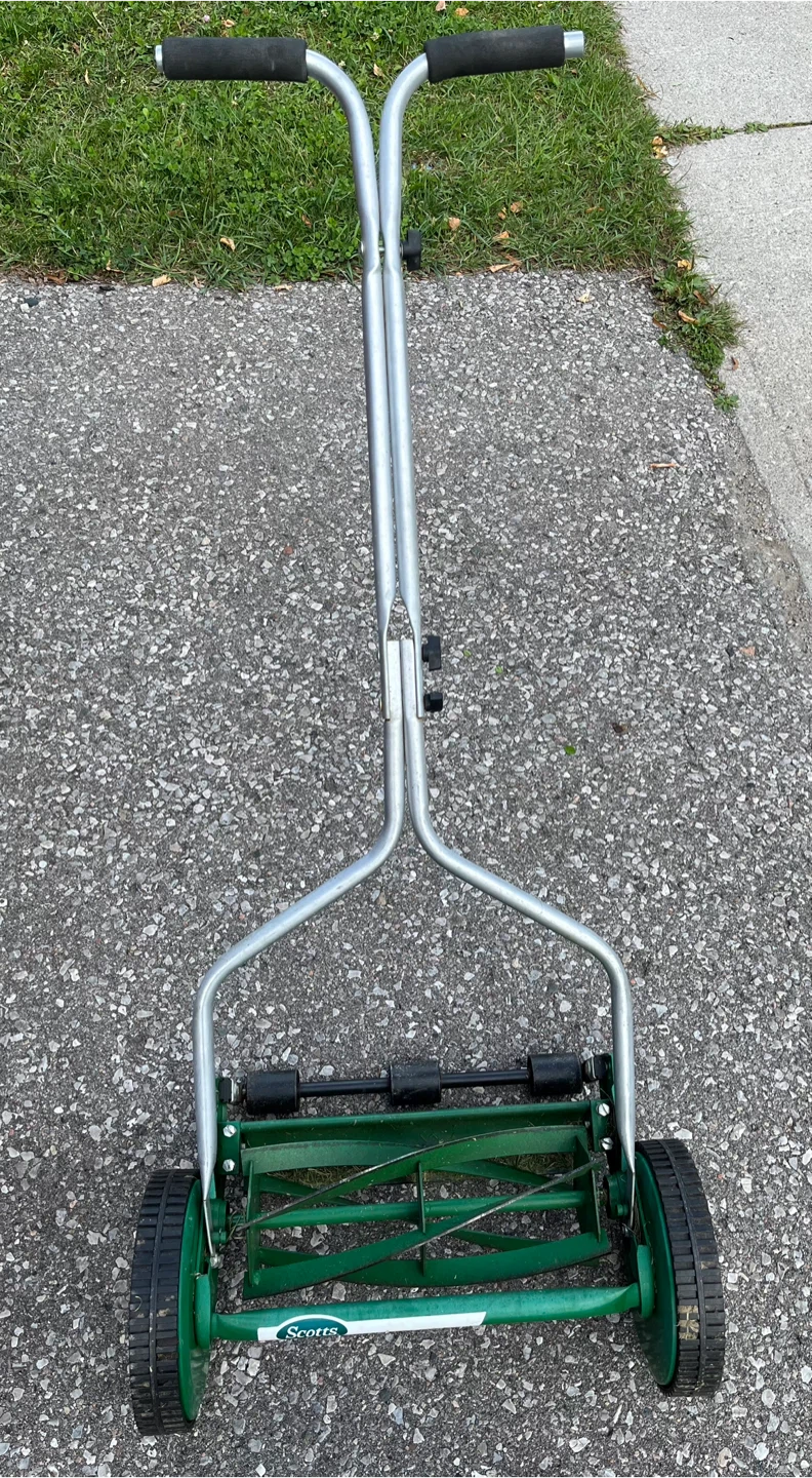 Scotts Push Reel Mower - photo 2