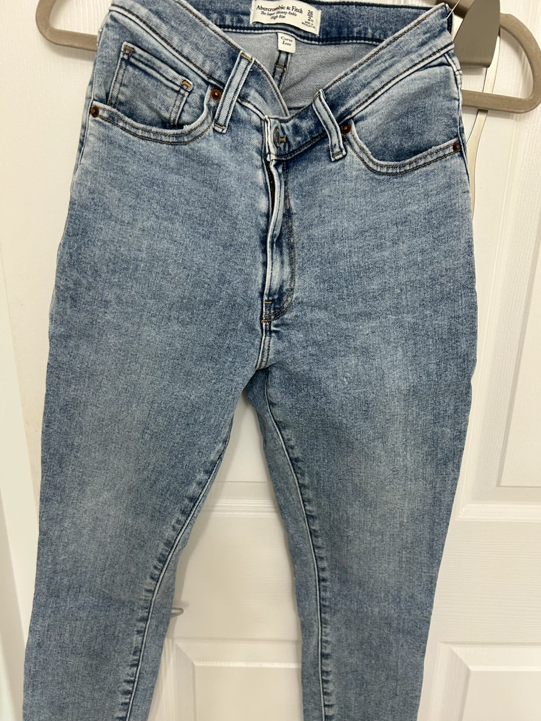 Abercrombie & Fitch Super Skinny Ankle High Rise Jeans
