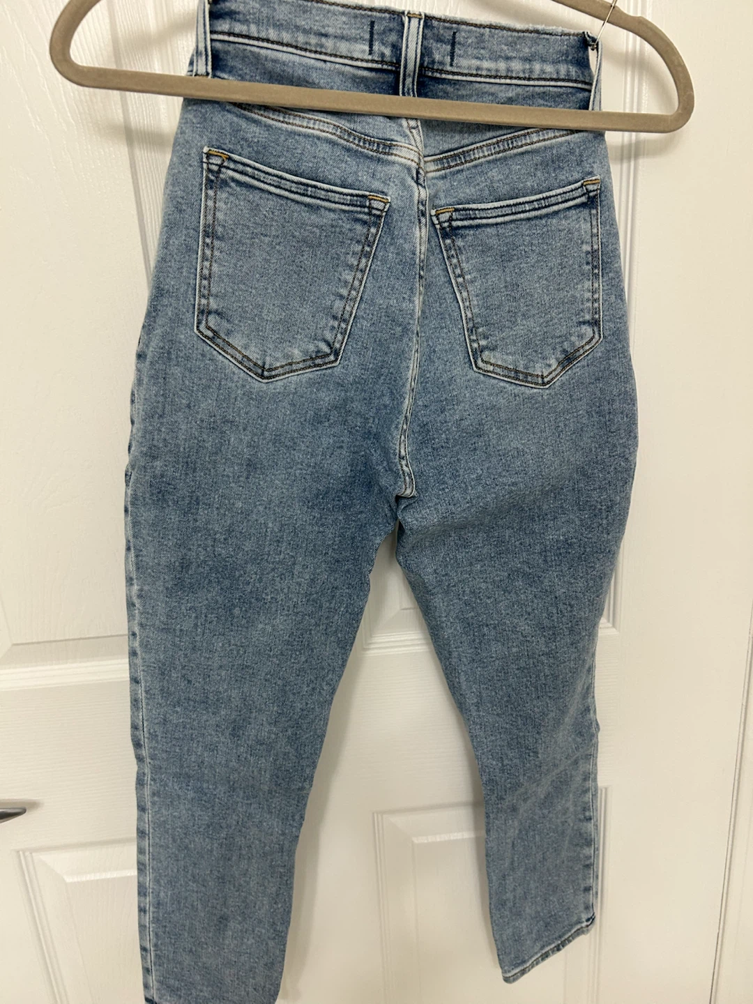 Abercrombie & Fitch Super Skinny Ankle High Rise Jeans - photo 2