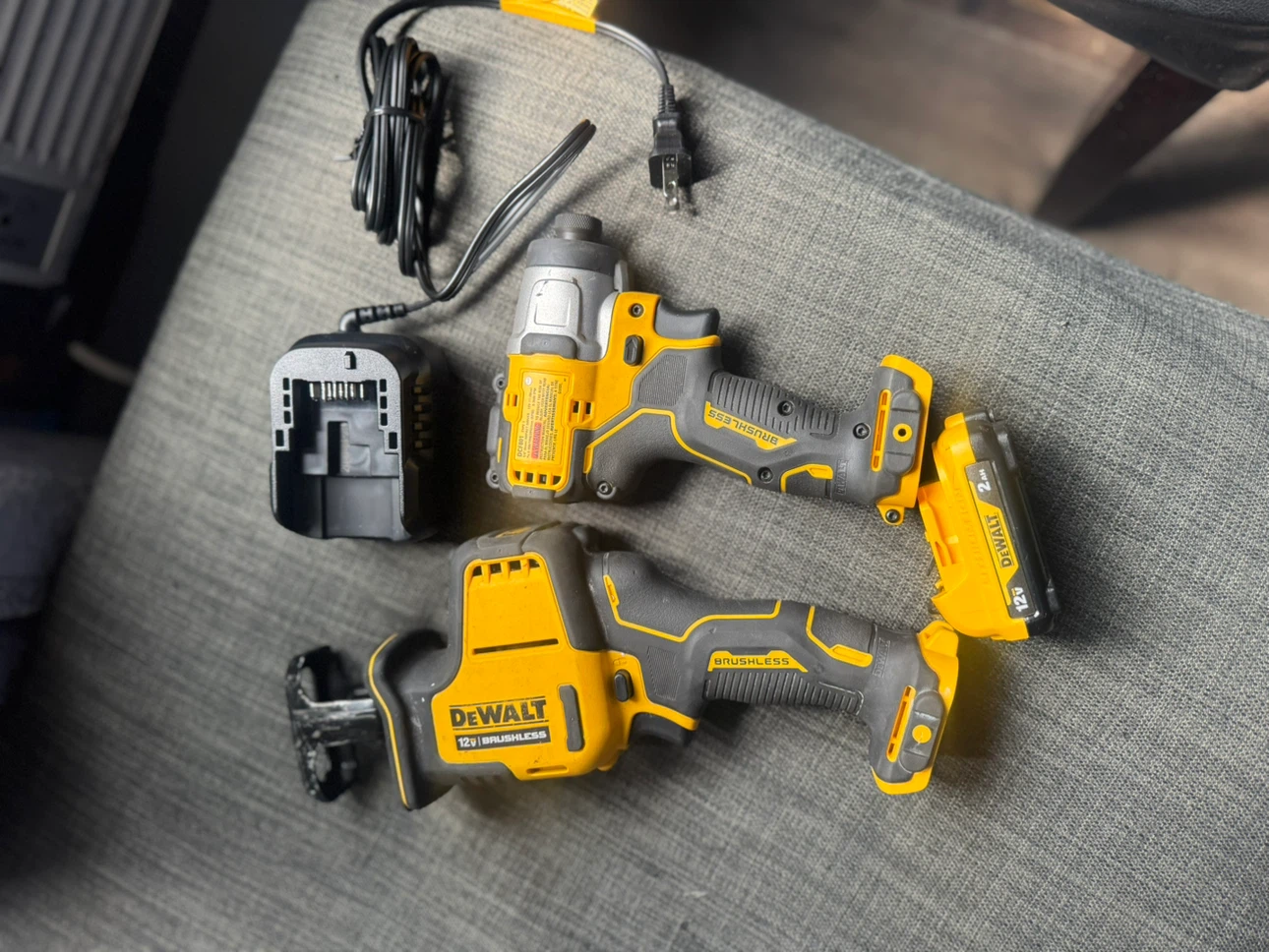 DEWALT 12V Brushless Tool Combo Set - photo 3