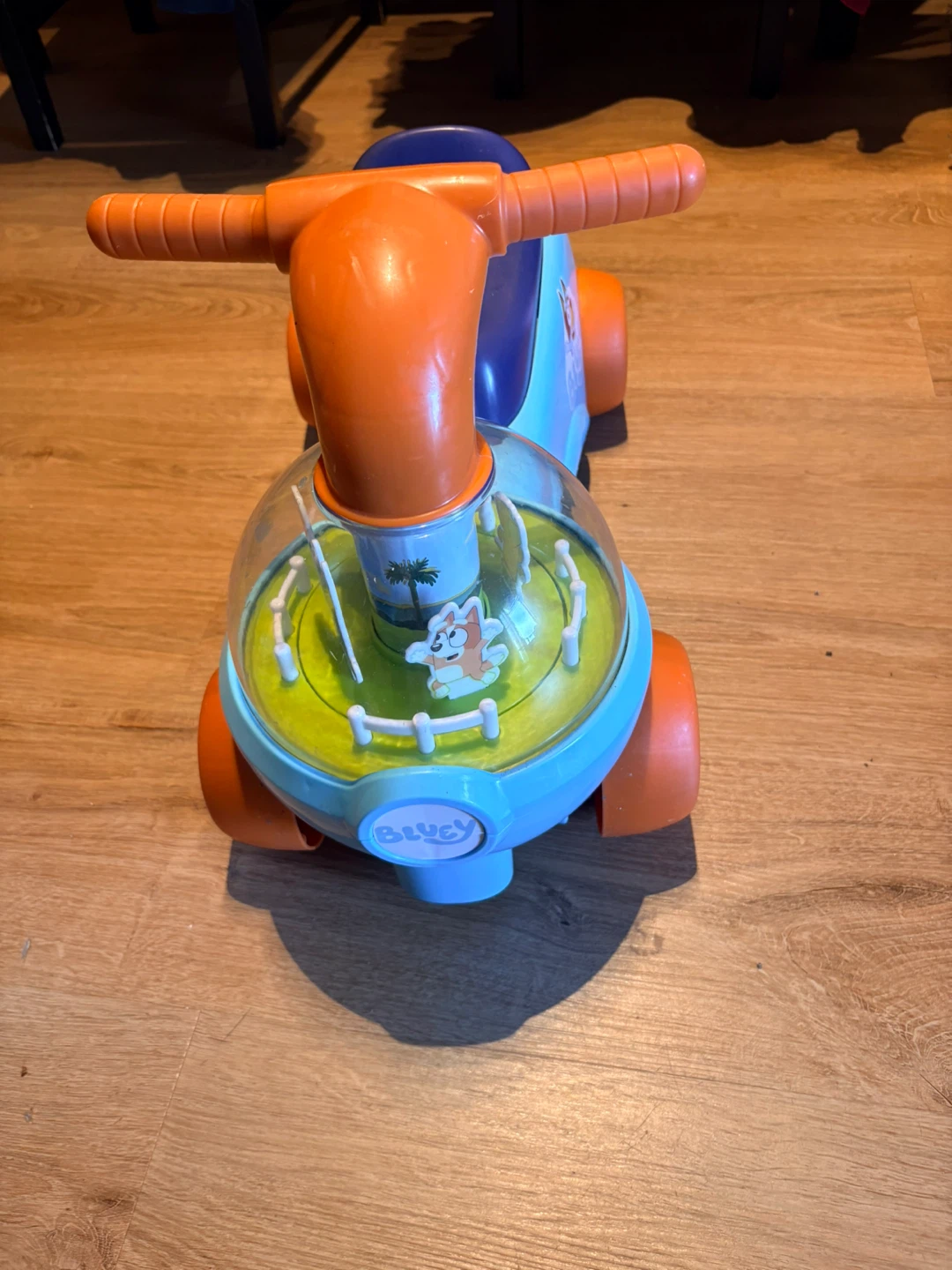 Bluey Bingo Ride-On Toy - photo 2