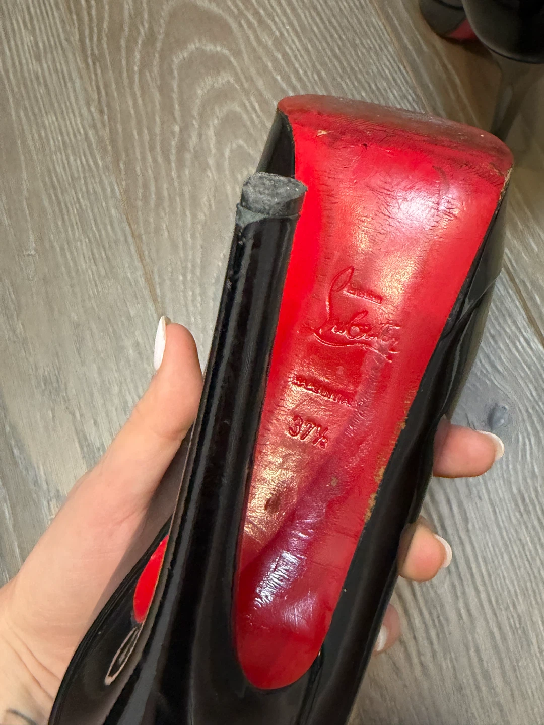 Christian Louboutin Black Patent Leather Pumps – Size 37.5 - photo 4