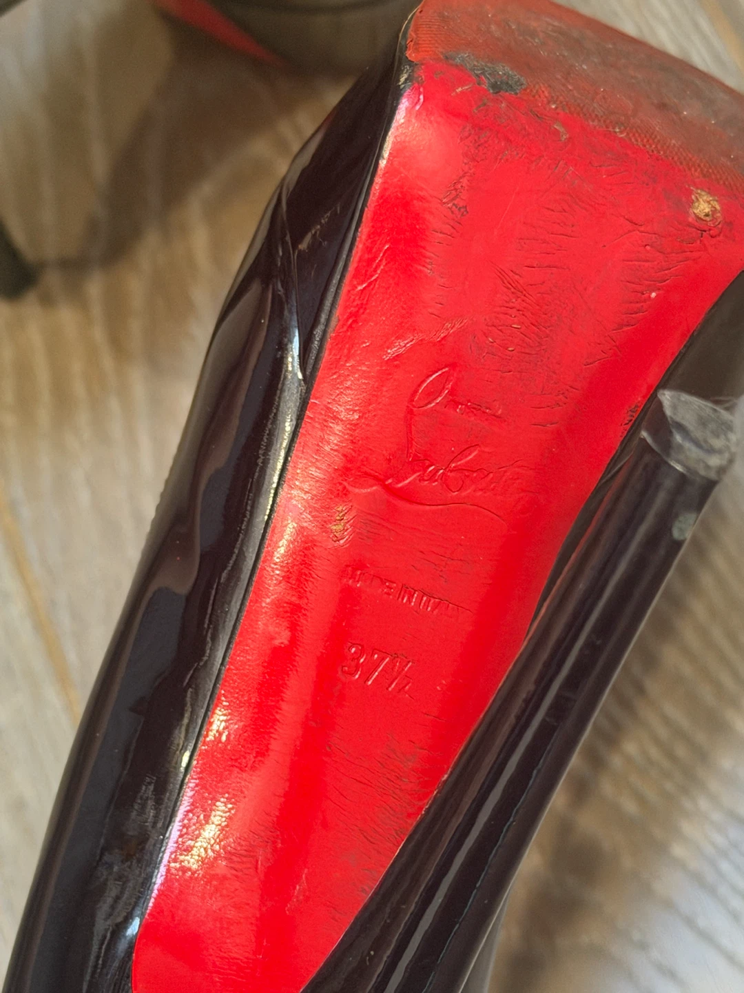 Christian Louboutin Black Patent Leather Pumps – Size 37.5 - photo 5