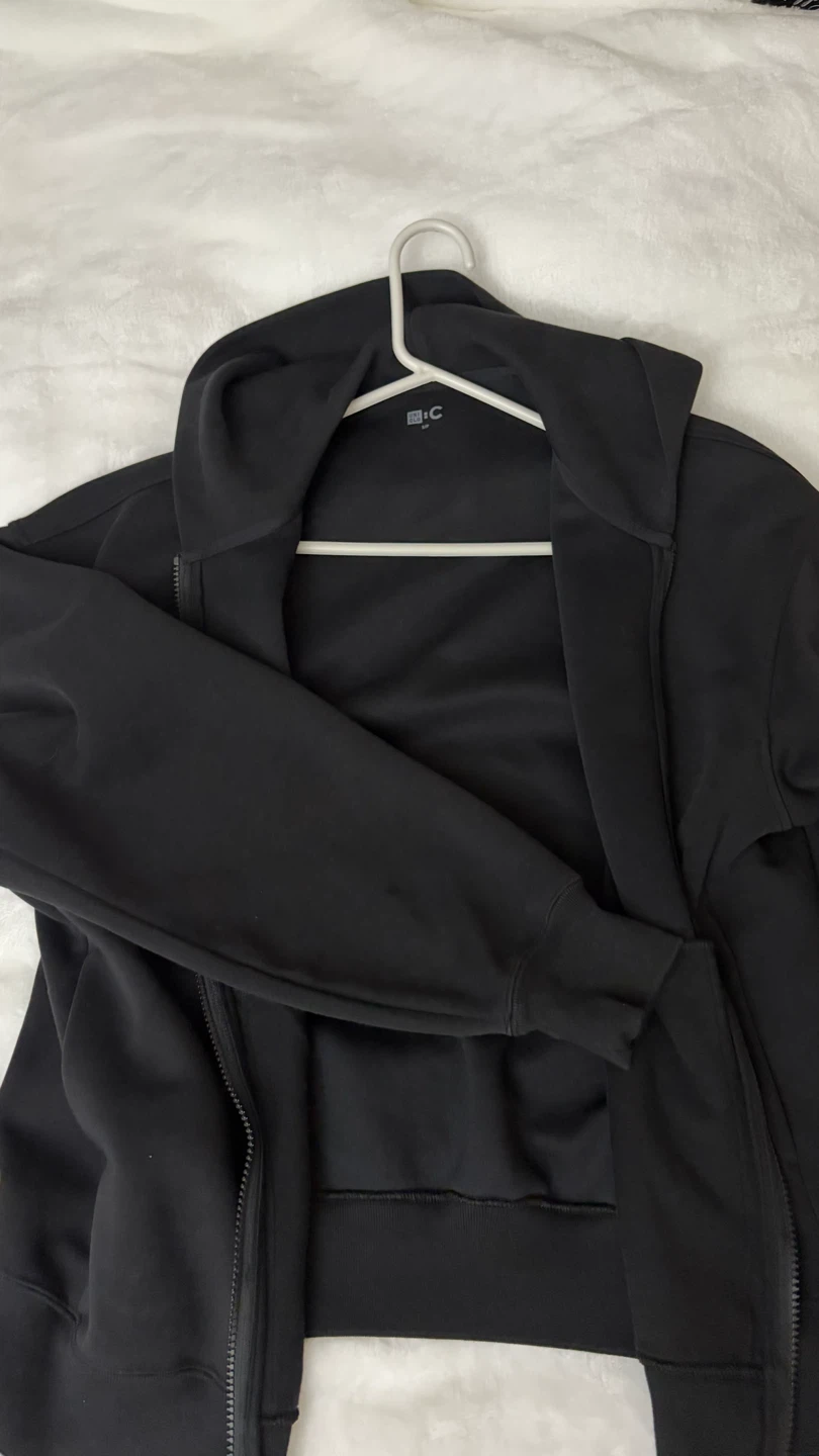 Uniqlo Black Full Zip Hoodie - photo 2