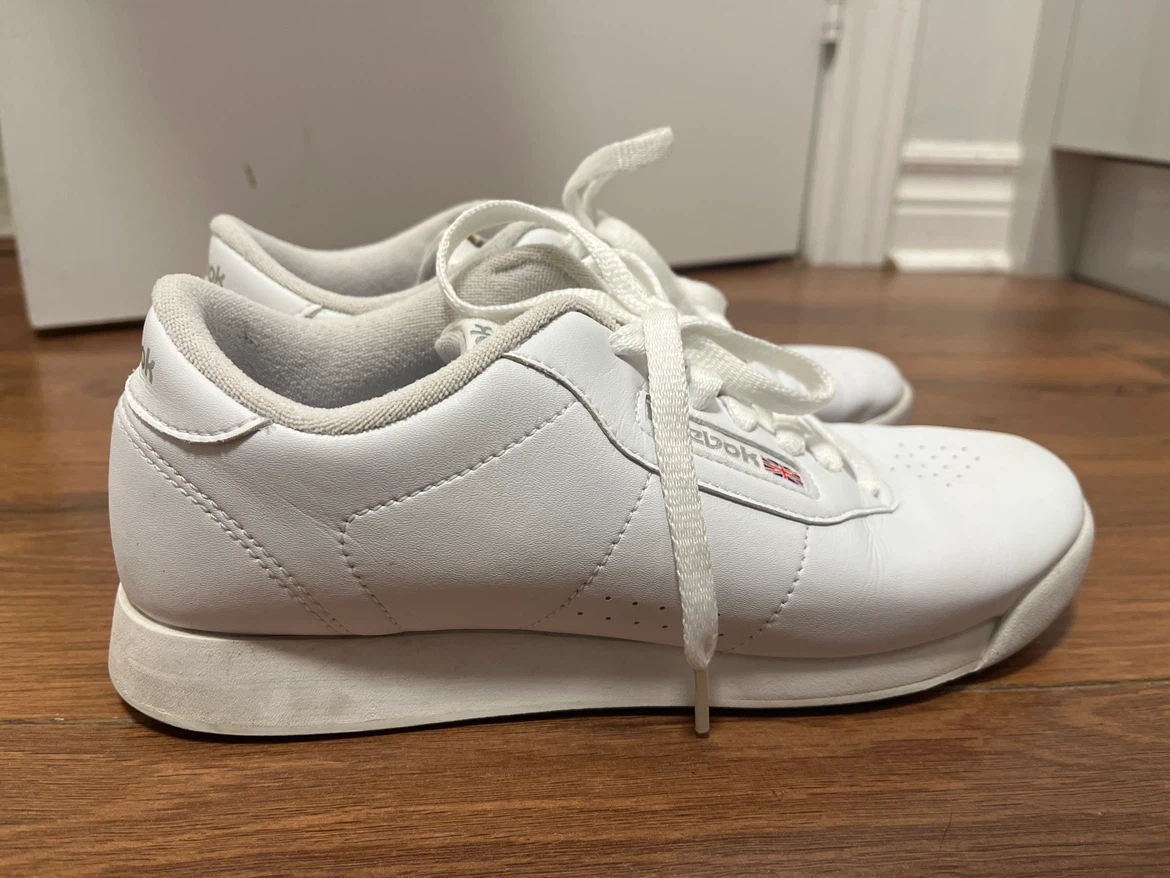 Reebok Classic white sneakers - photo 2