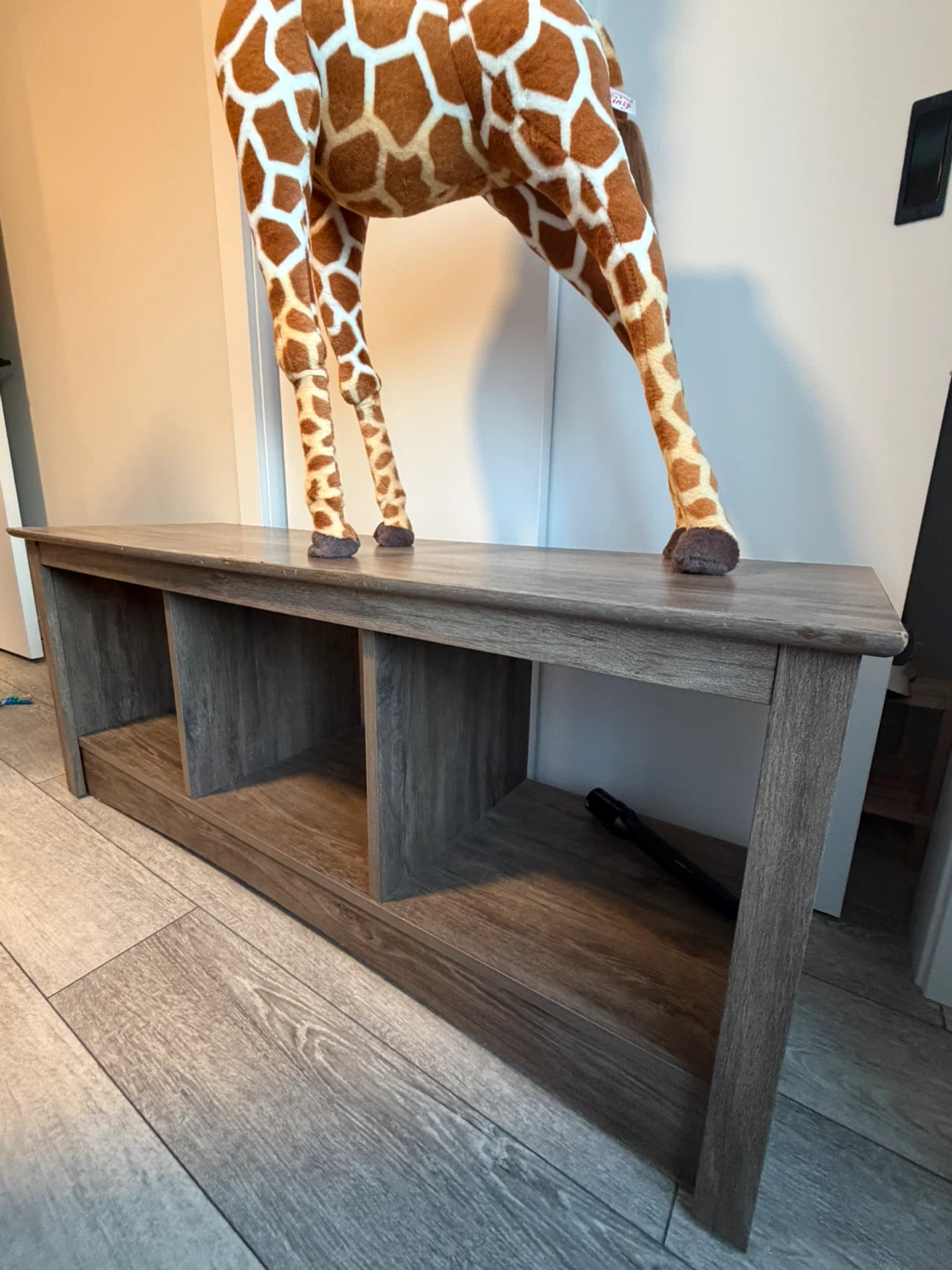 Wooden Storage Bench with 4 Cubbies