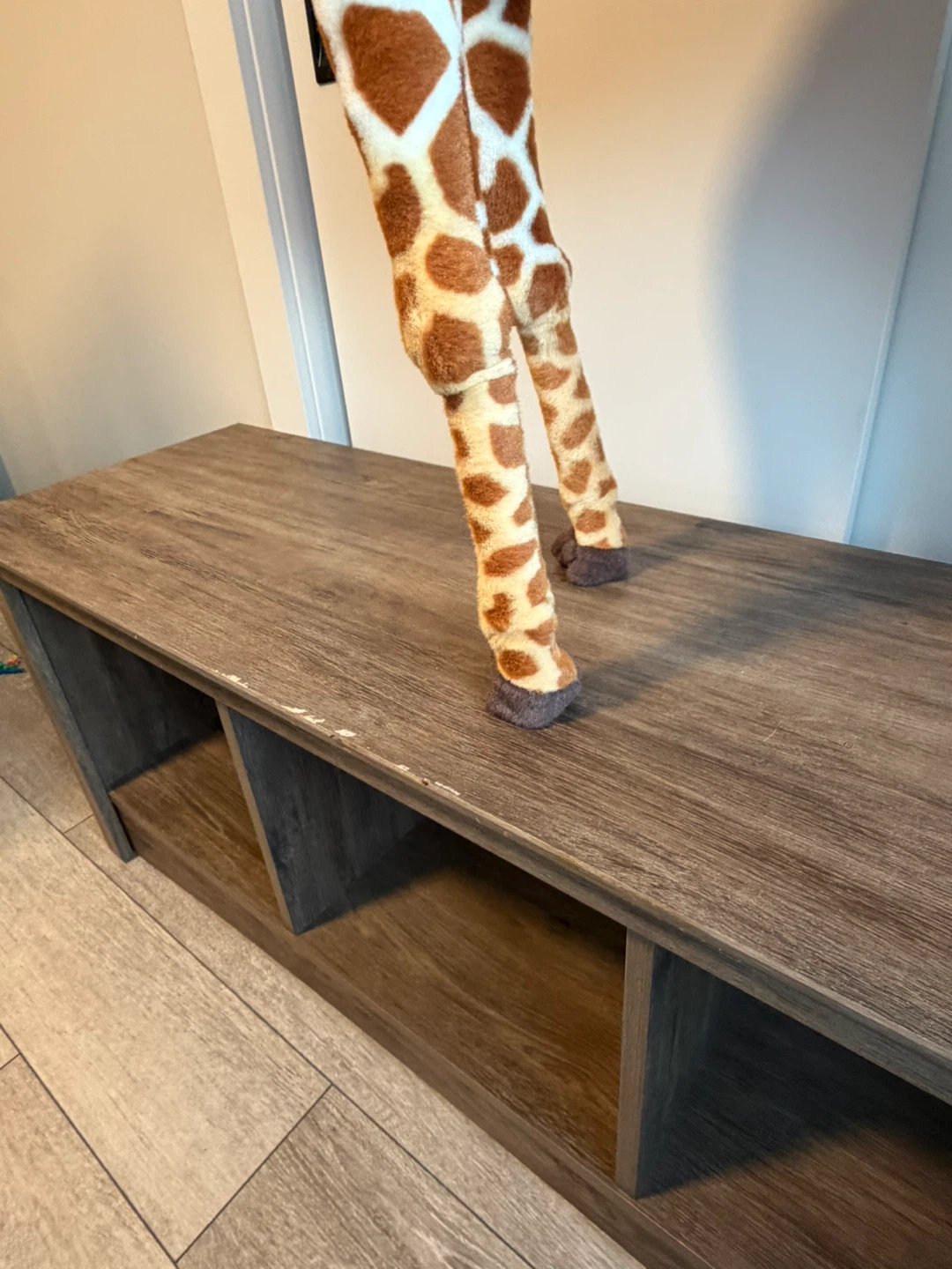 Wooden Storage Bench with 4 Cubbies - photo 2