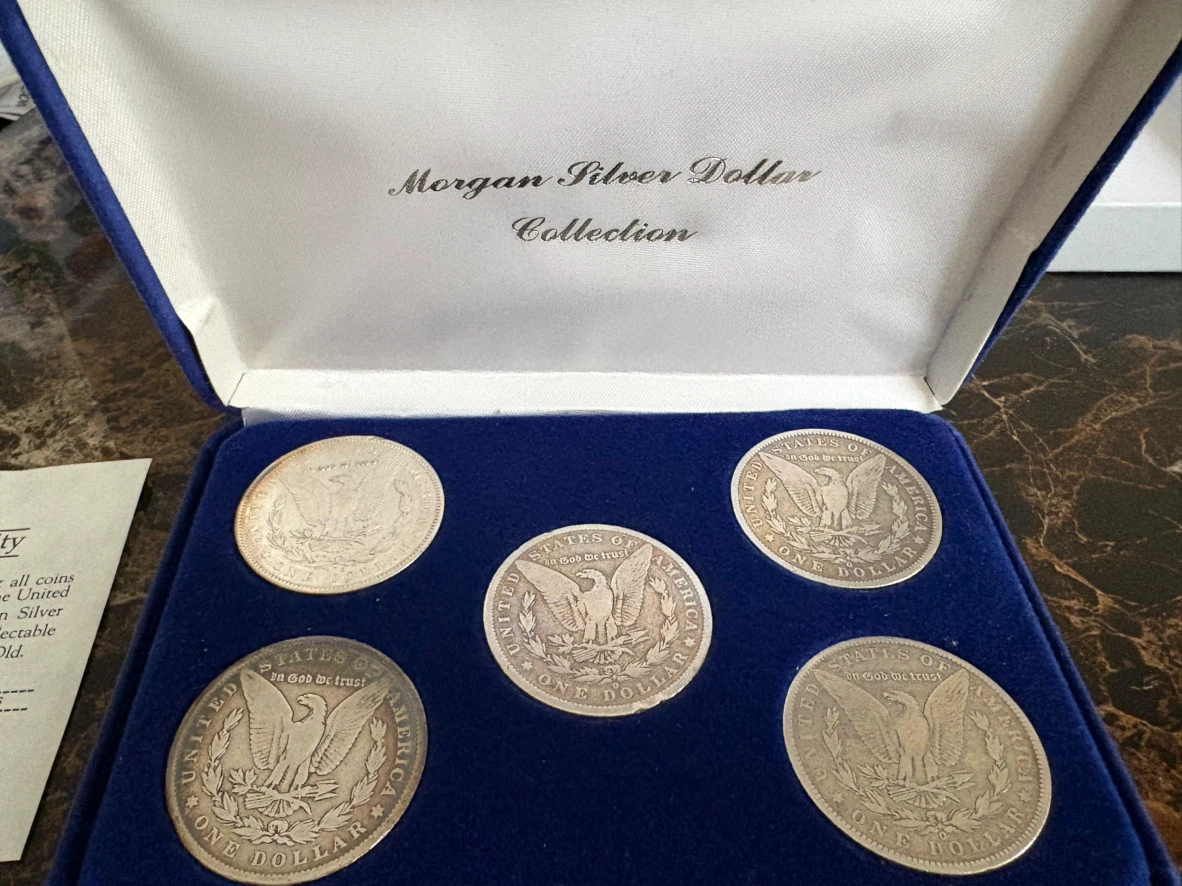 Vintage US Morgan Silver Dollar 5-Coin Presentation Set