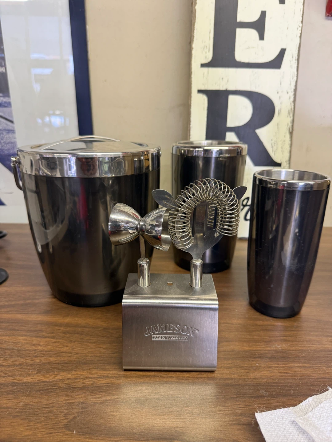 Casa Moda Barware Set w/ Jameson Jigger drink set