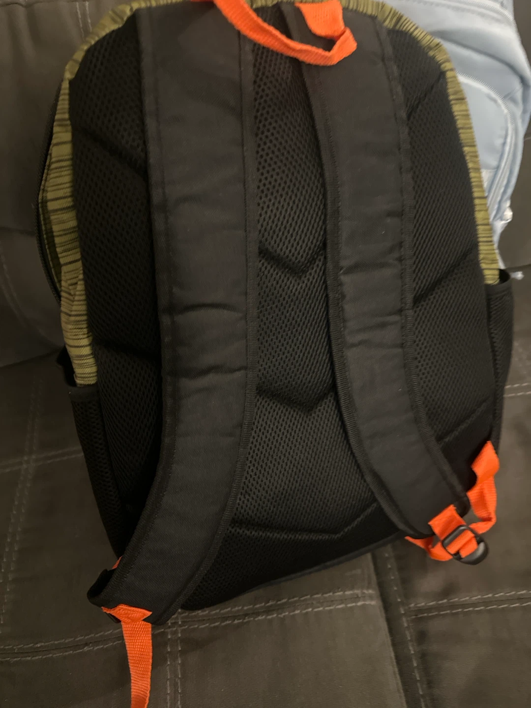 10$ each Stitch and outdoor-style backpacks - photo 4