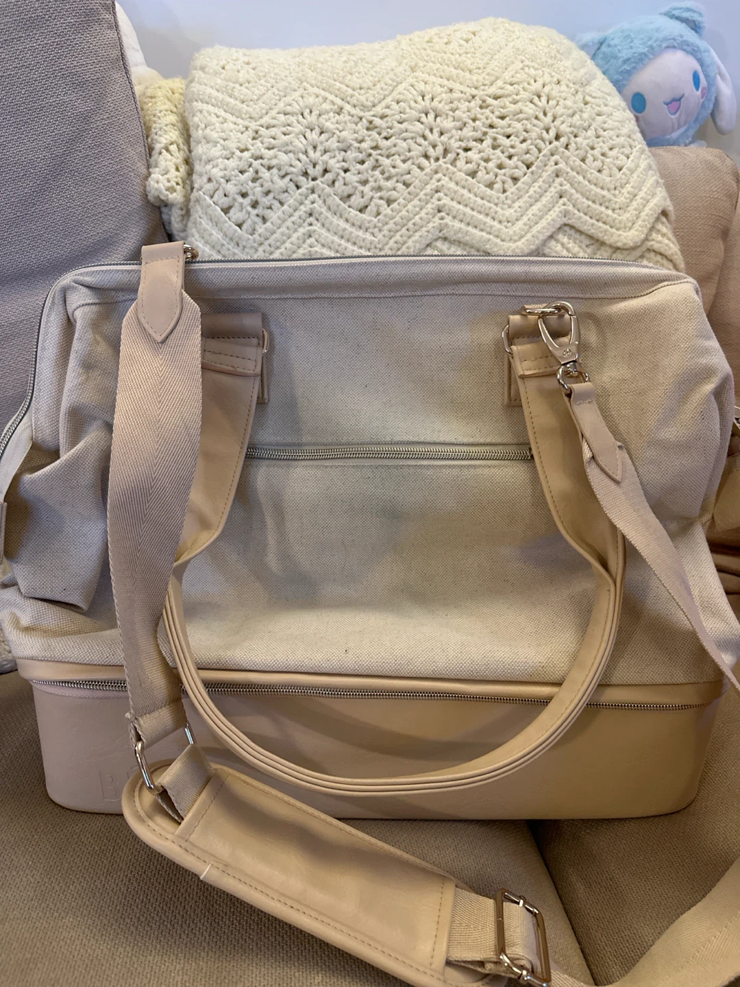 Beis Weekender Bag in Beige