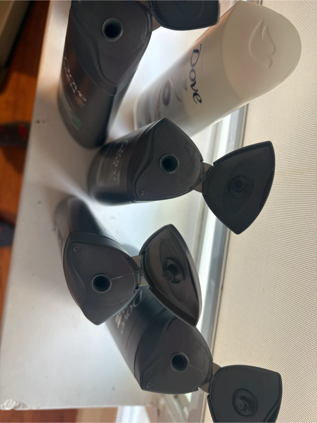 5 Bottles of Dove Shampoo and Conditioner - photo 4