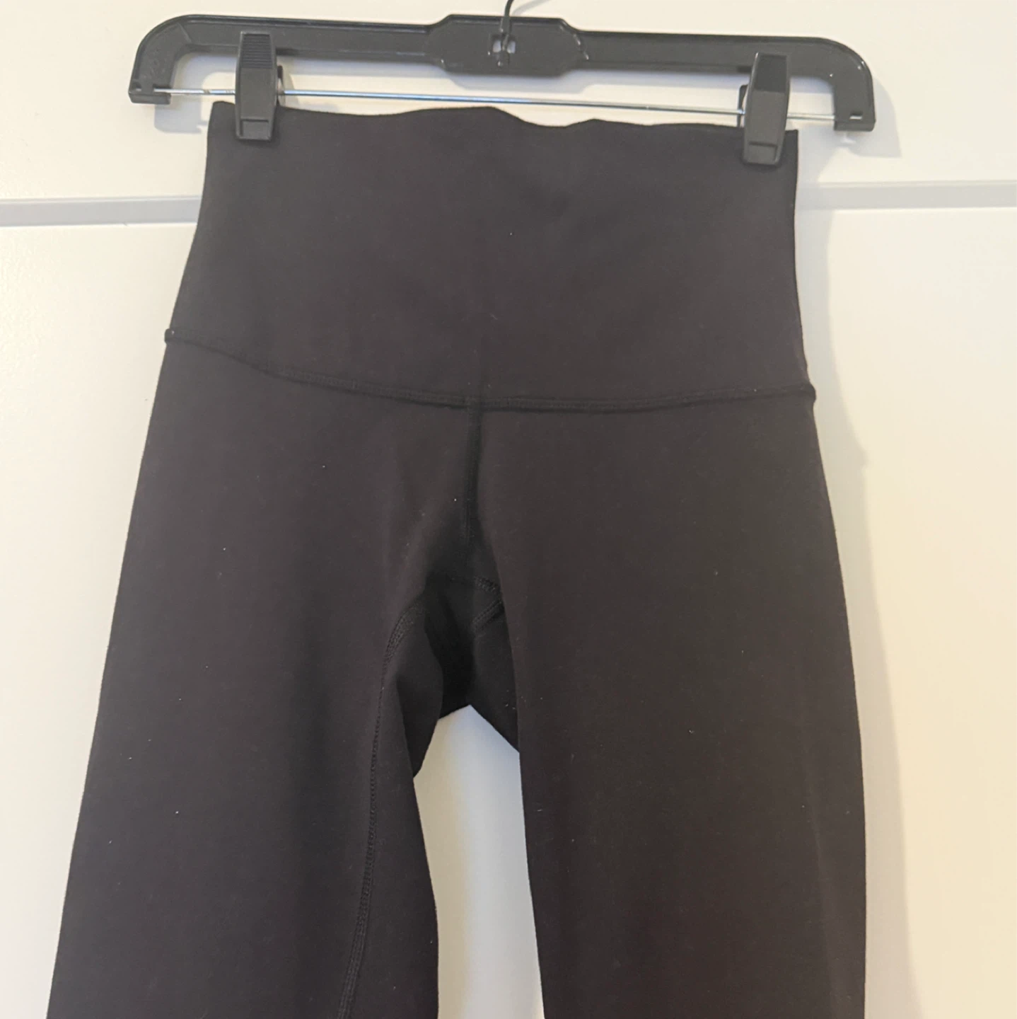 Lululemon high waisted leggings (size4) - photo 4
