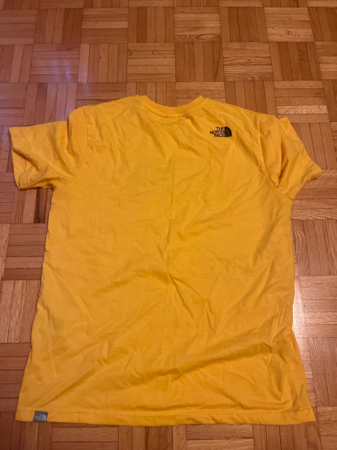 Men’s The North Face Yellow T-Shirt (L) - photo 2