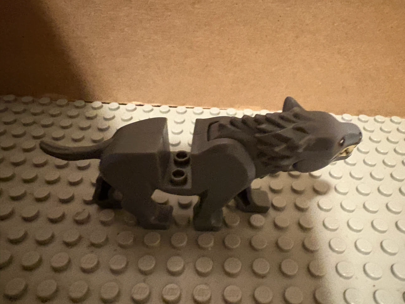 LEGO 79002 - The Hobbit Gray Warg - Mini Fig - Loose - photo 5