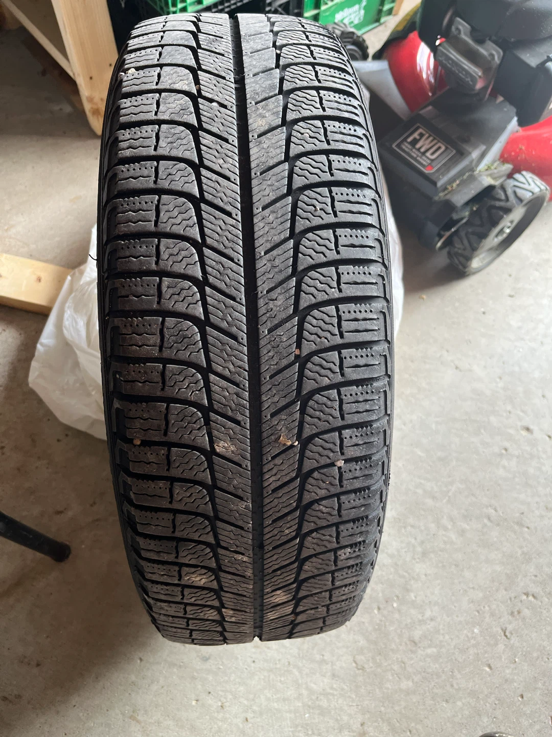 Studless Winter Tire 205/65R16 - photo 3