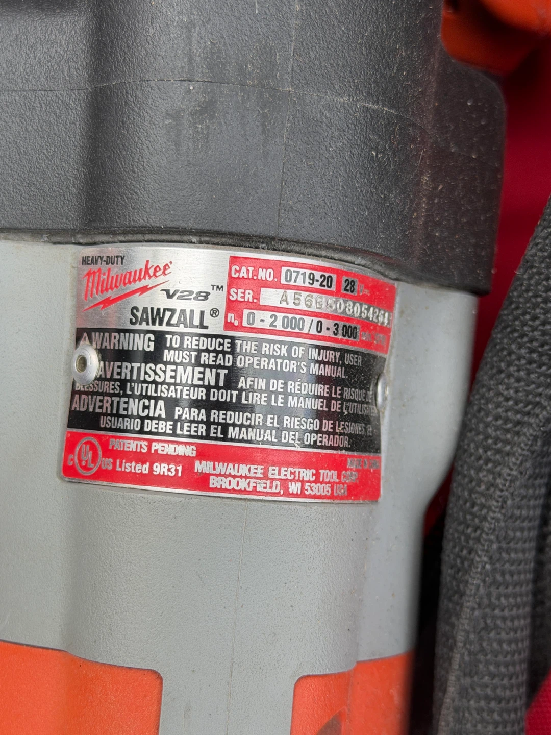 Milwaukee V28 Sawzall Reciprocating Saw - photo 3