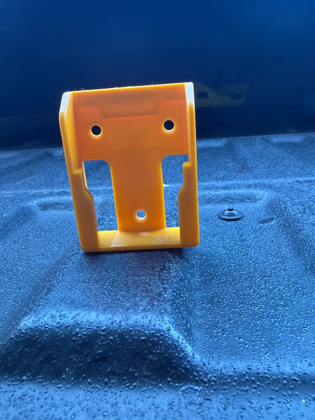 StealthMounts Dewalt Battery Mount - photo 3