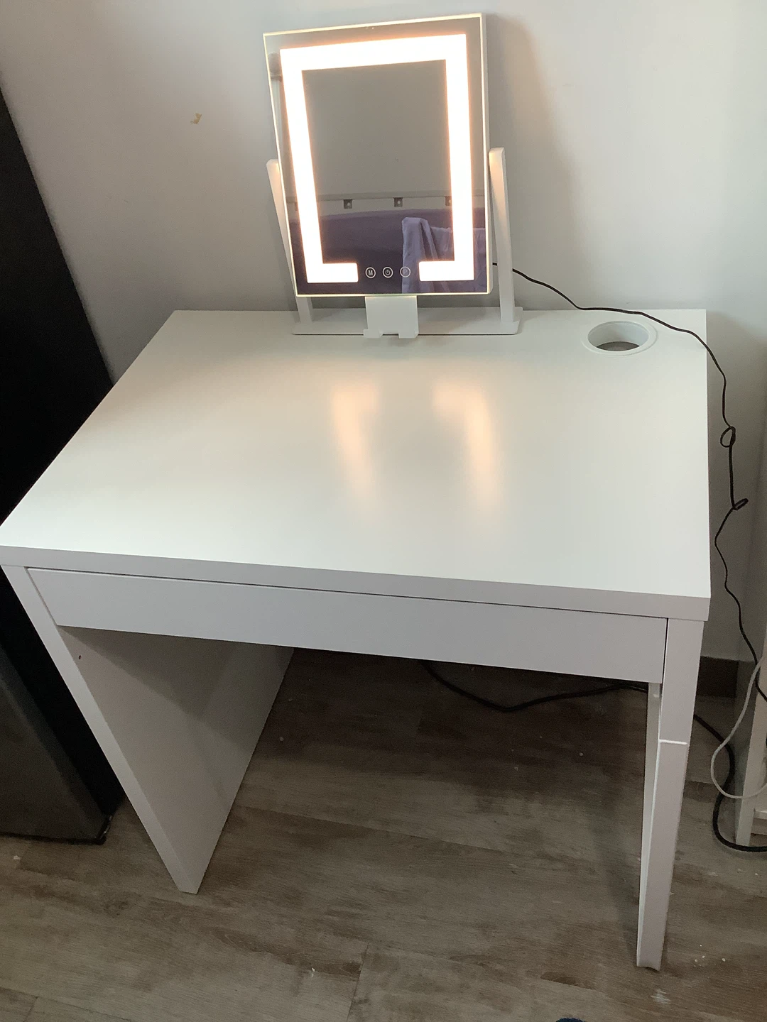 Ikea mini micke desk - photo 2