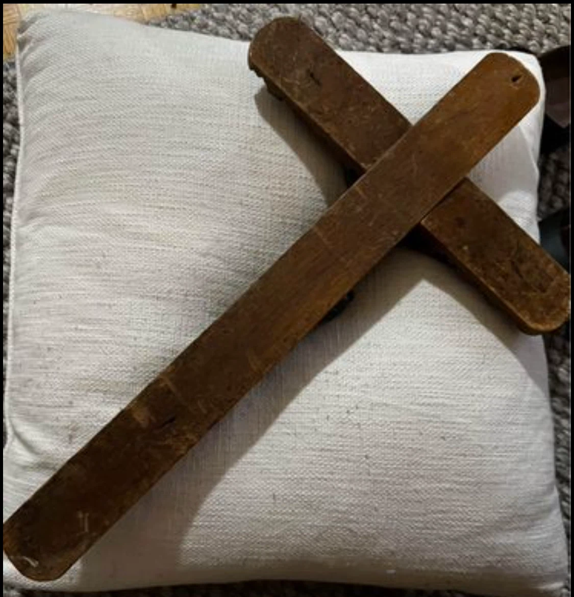 INRI 20” long Crucifix - Medium sized - photo 2