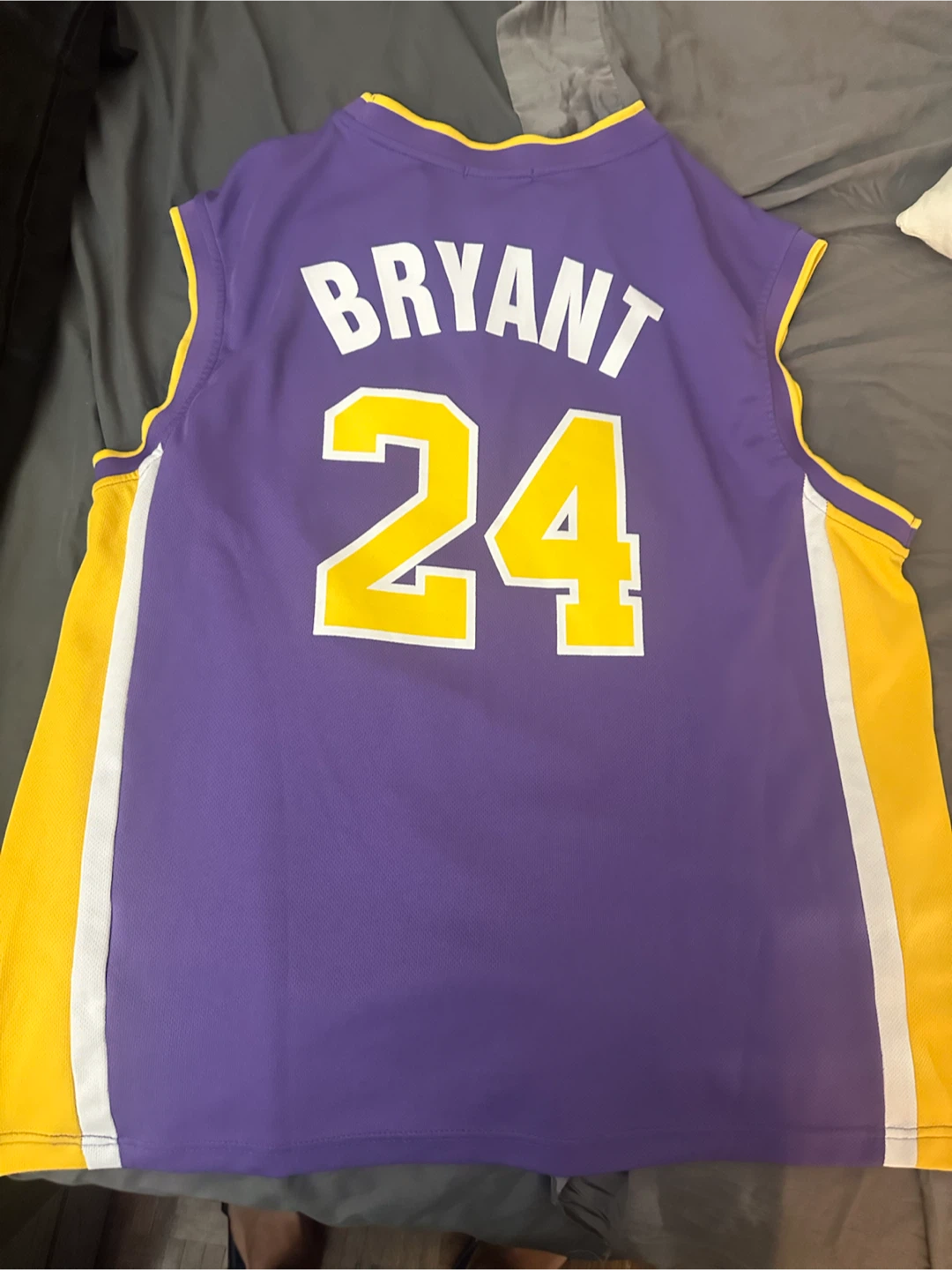 Los Angeles Lakers Kobe Bryant #24 Basketball Jersey Large