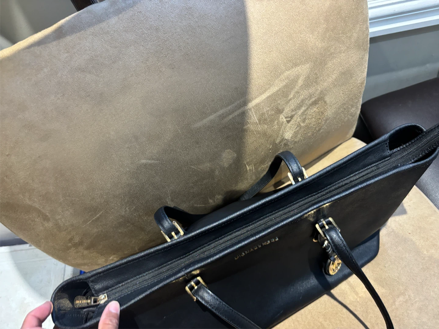 Michael Kors Jet Set Travel Black Tote Bag - photo 2