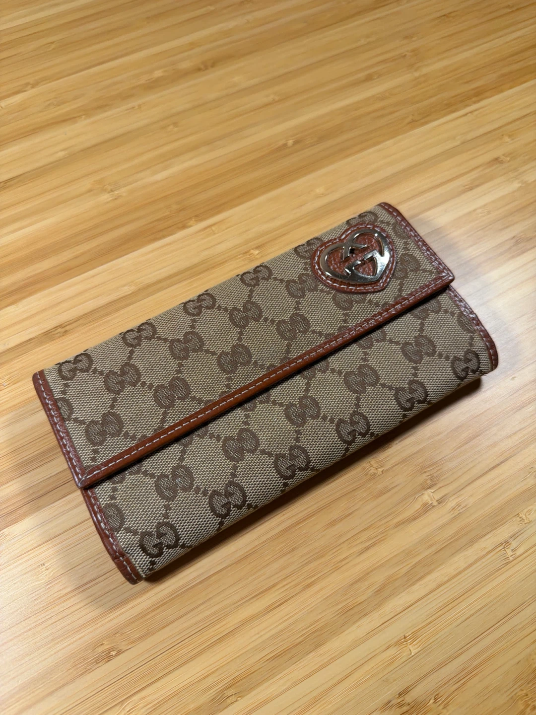 Gucci Heart Logo Long Wallet