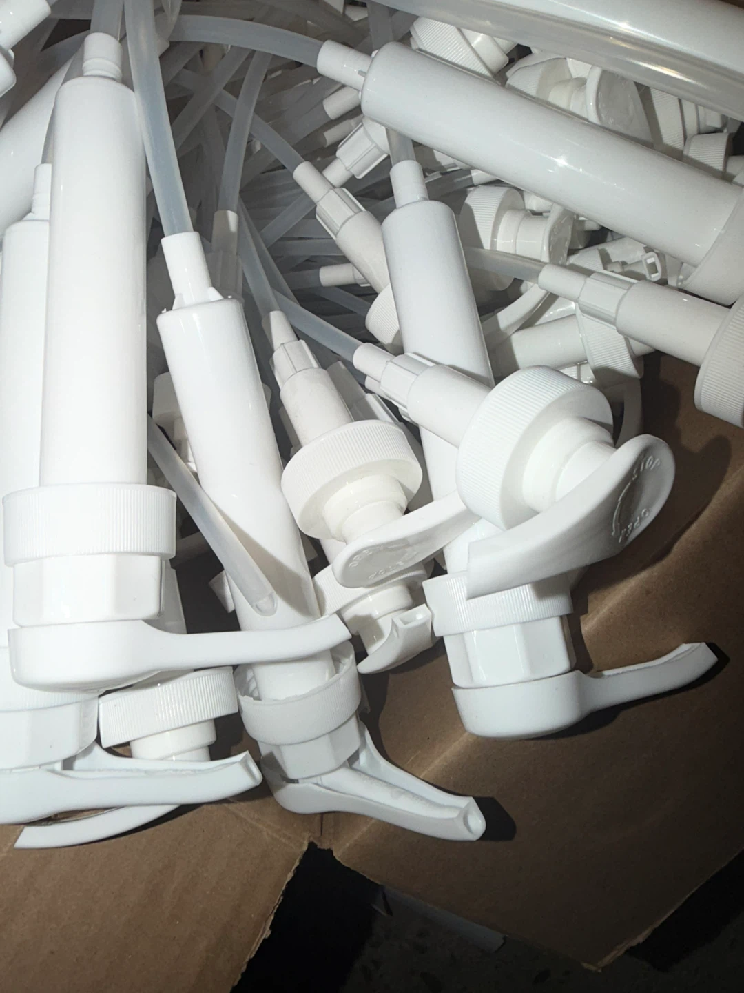 Box of White Replacement Pump Dispensers
