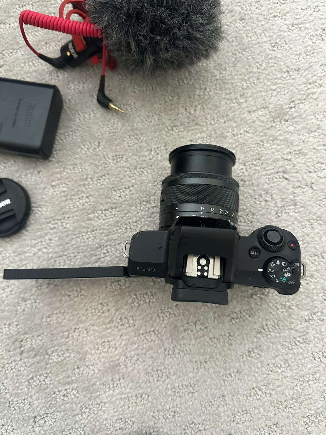 Canon EOS M50 Camera - photo 3