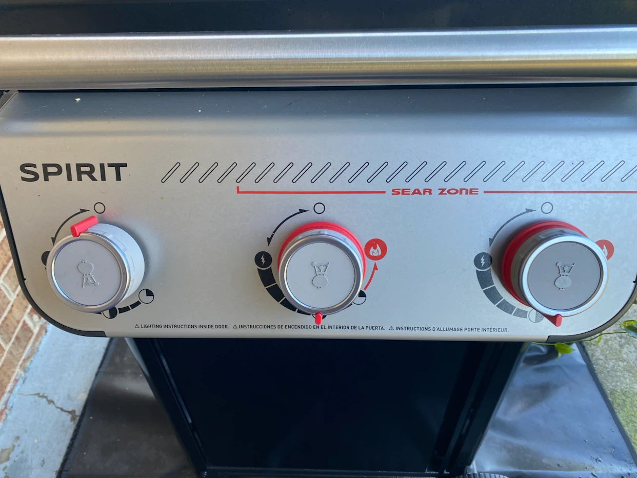 Weber Spirit Gas Grill with Sear Zone - photo 2