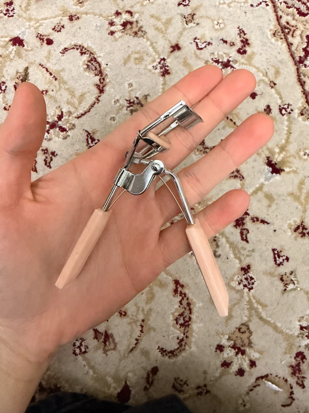 Eyelash Curler
