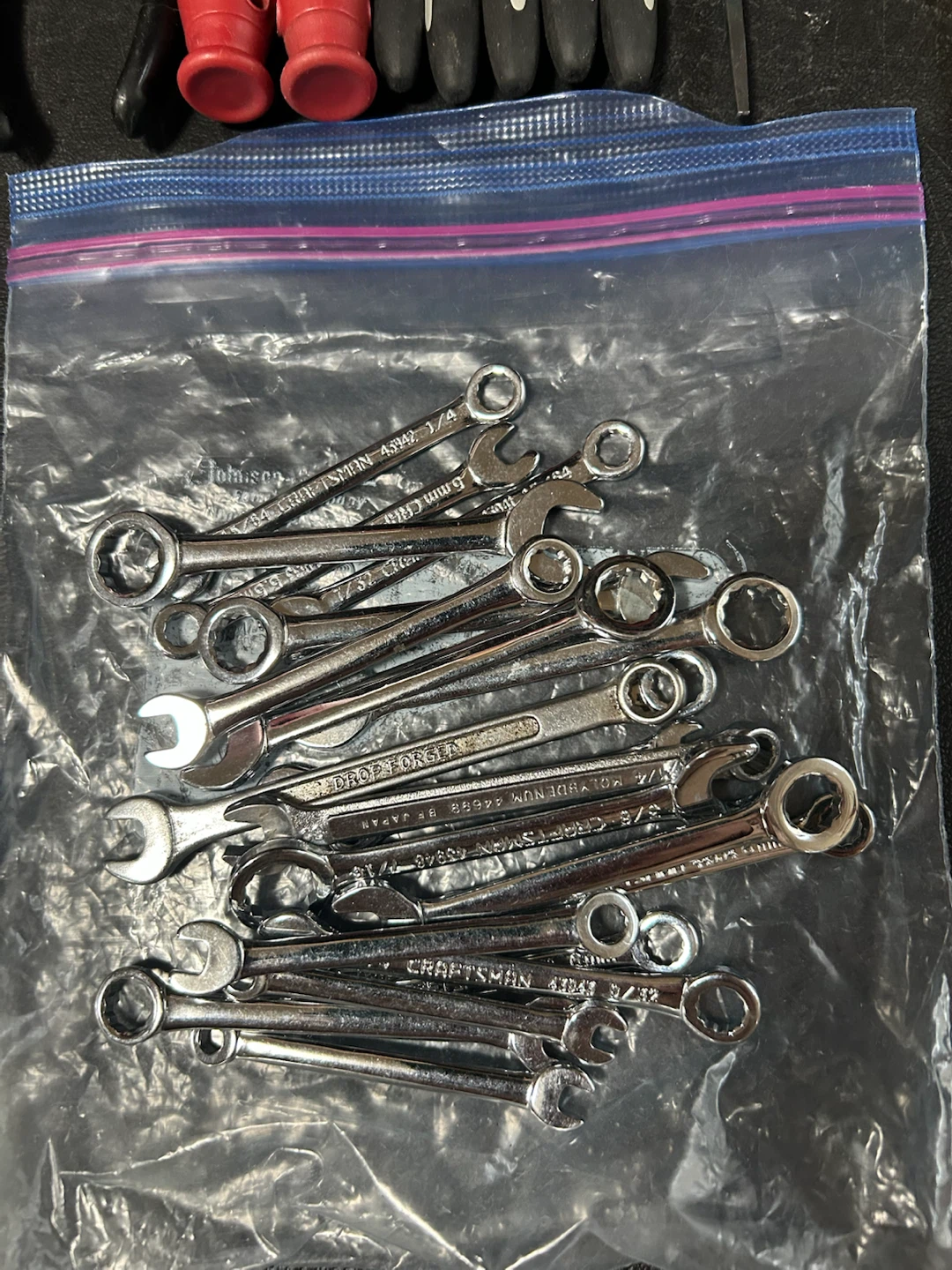 Small hand tool lot w/toolbag - photo 3