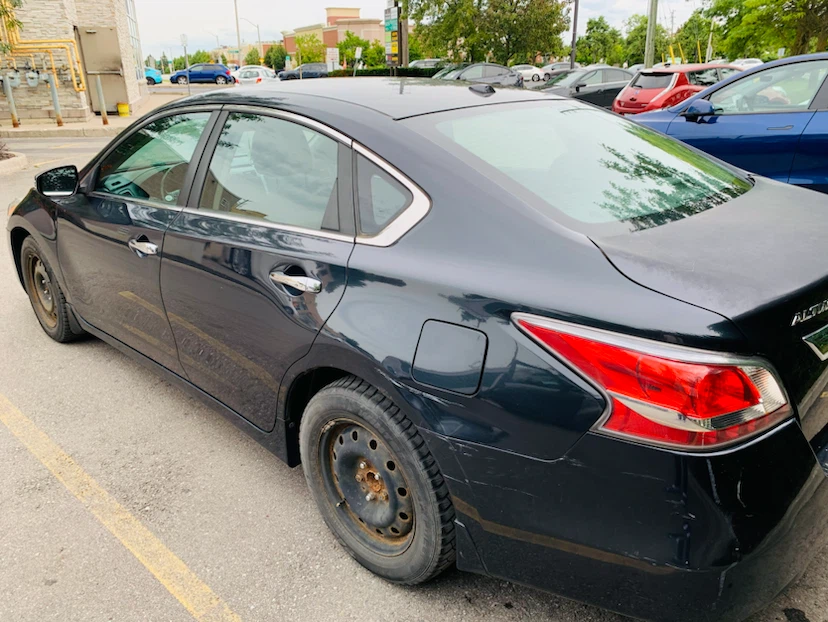 Nissan Altima Sedan - photo 5
