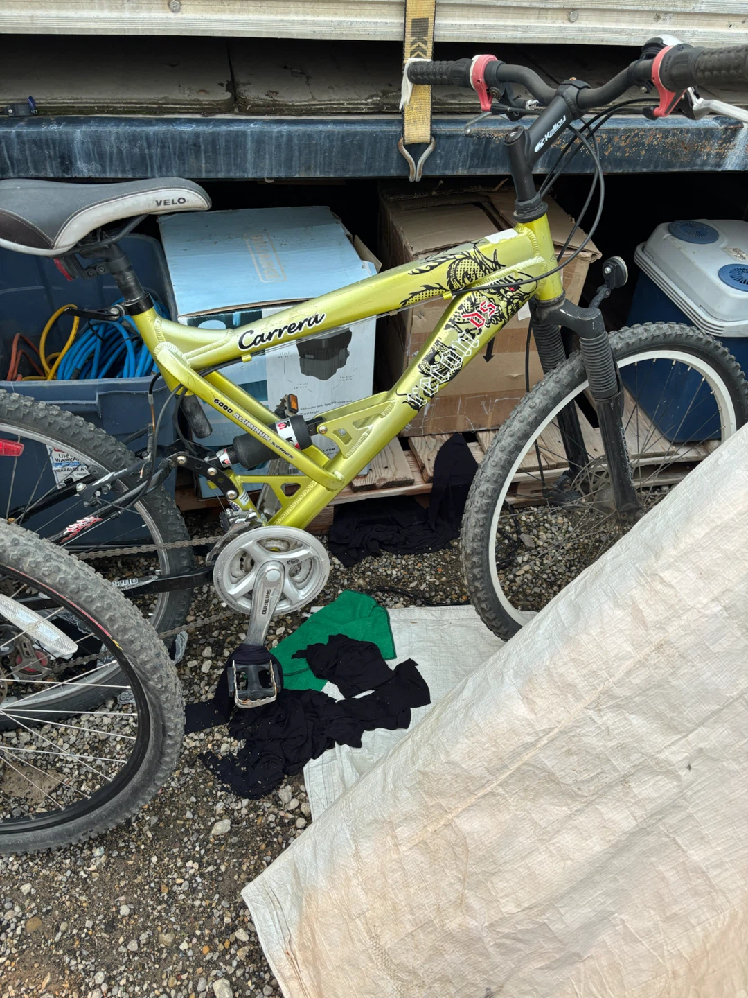 Lots of Hugh end Mountain Bikes - photo 4