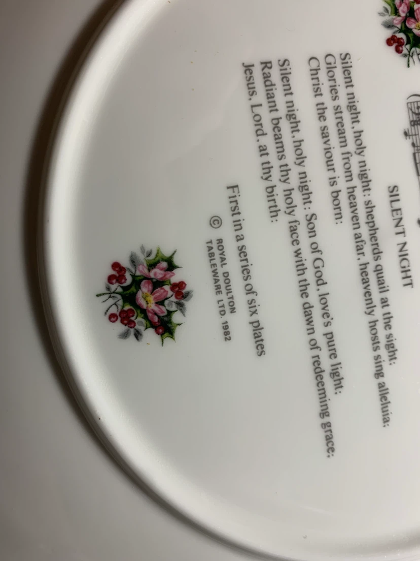 Royal Doulton Christmas Carols "Silent Night" Collector Plate - photo 4