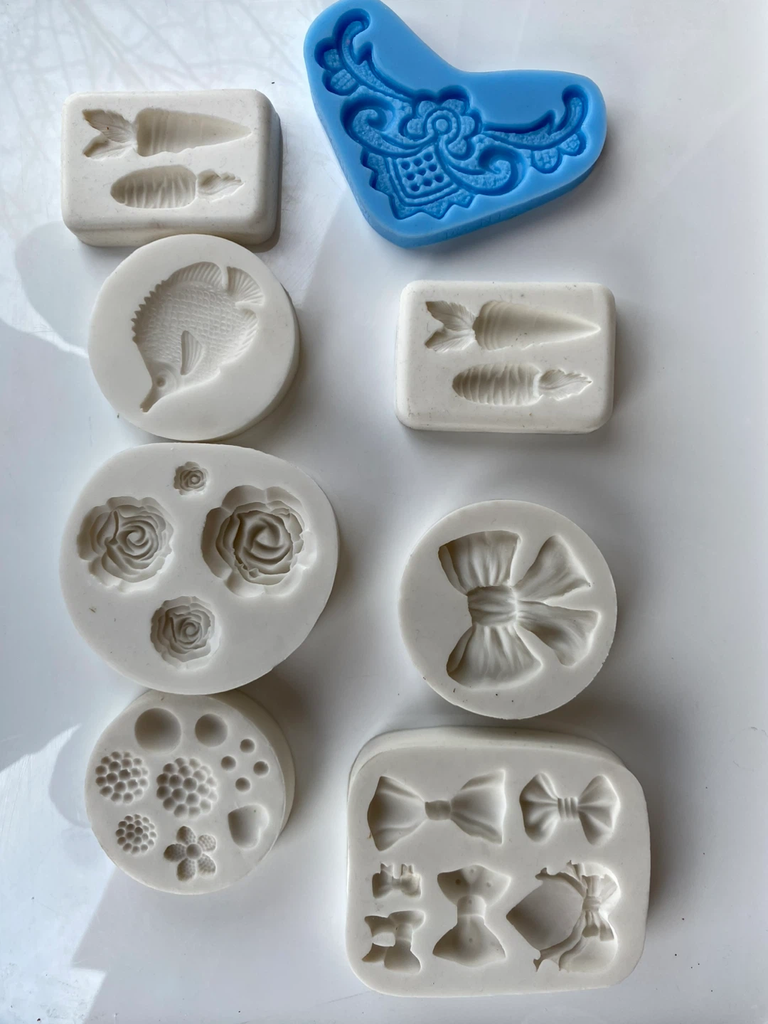 Assorted Silicone Molds for Baking & Crafts - photo 4