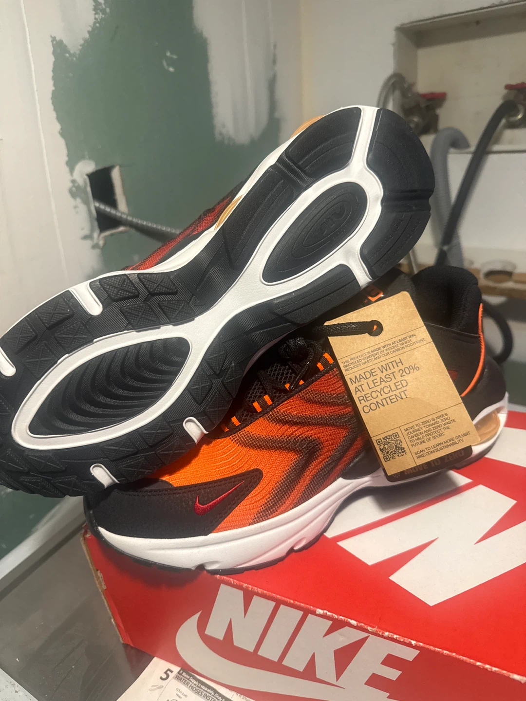 Nike Air Max TW NN Men's Running Shoes Size 10.5 Orange Black - photo 3