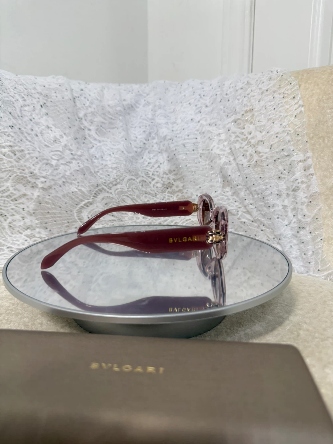 Beautiful luxury sunglasses - photo 2