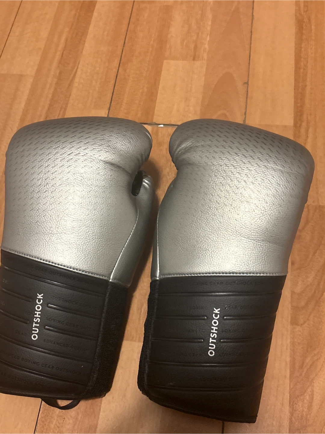 Outshock Boxing Gloves - 14oz - photo 3