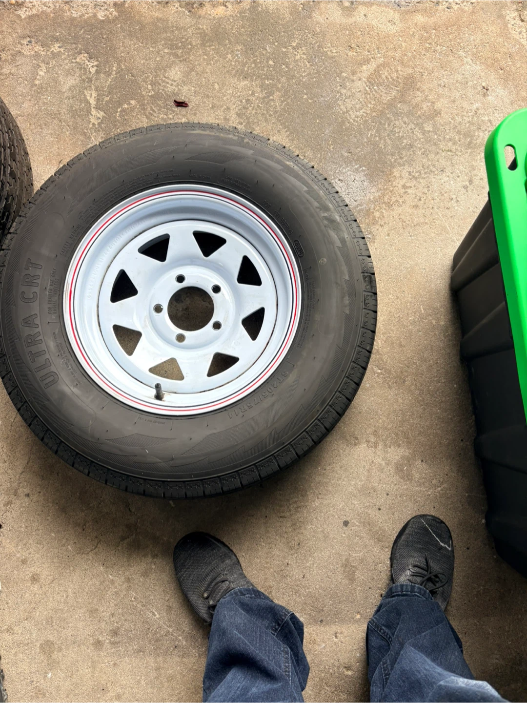 Vanity trailer tires and rims