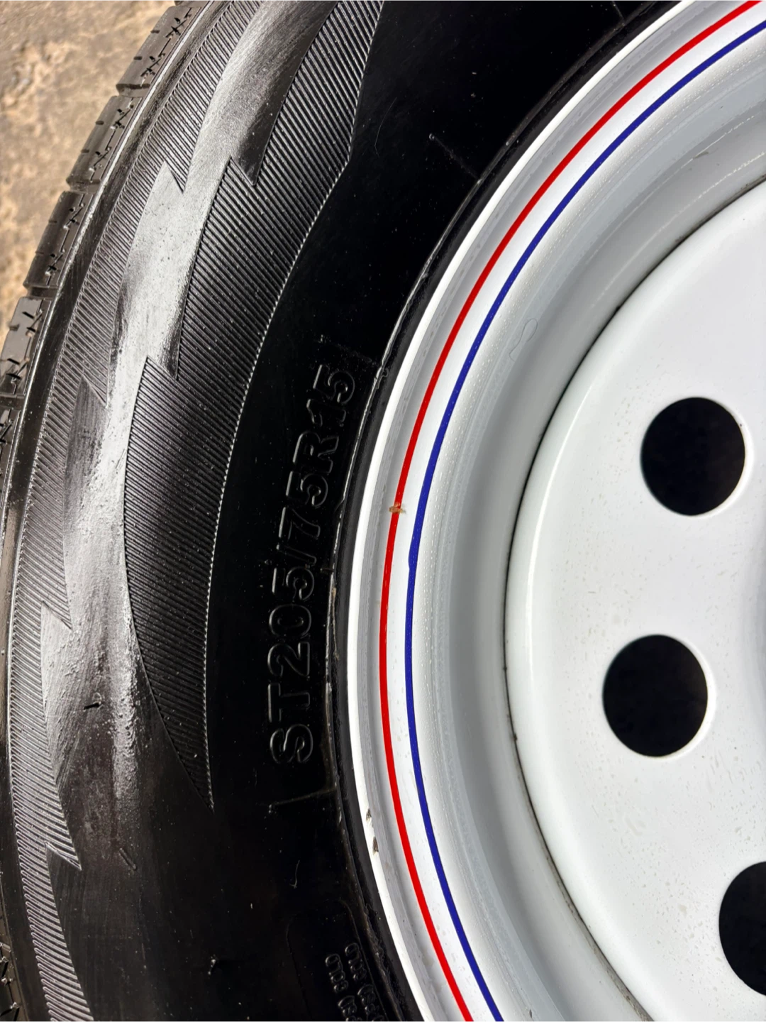Vanity trailer tires and rims - photo 5