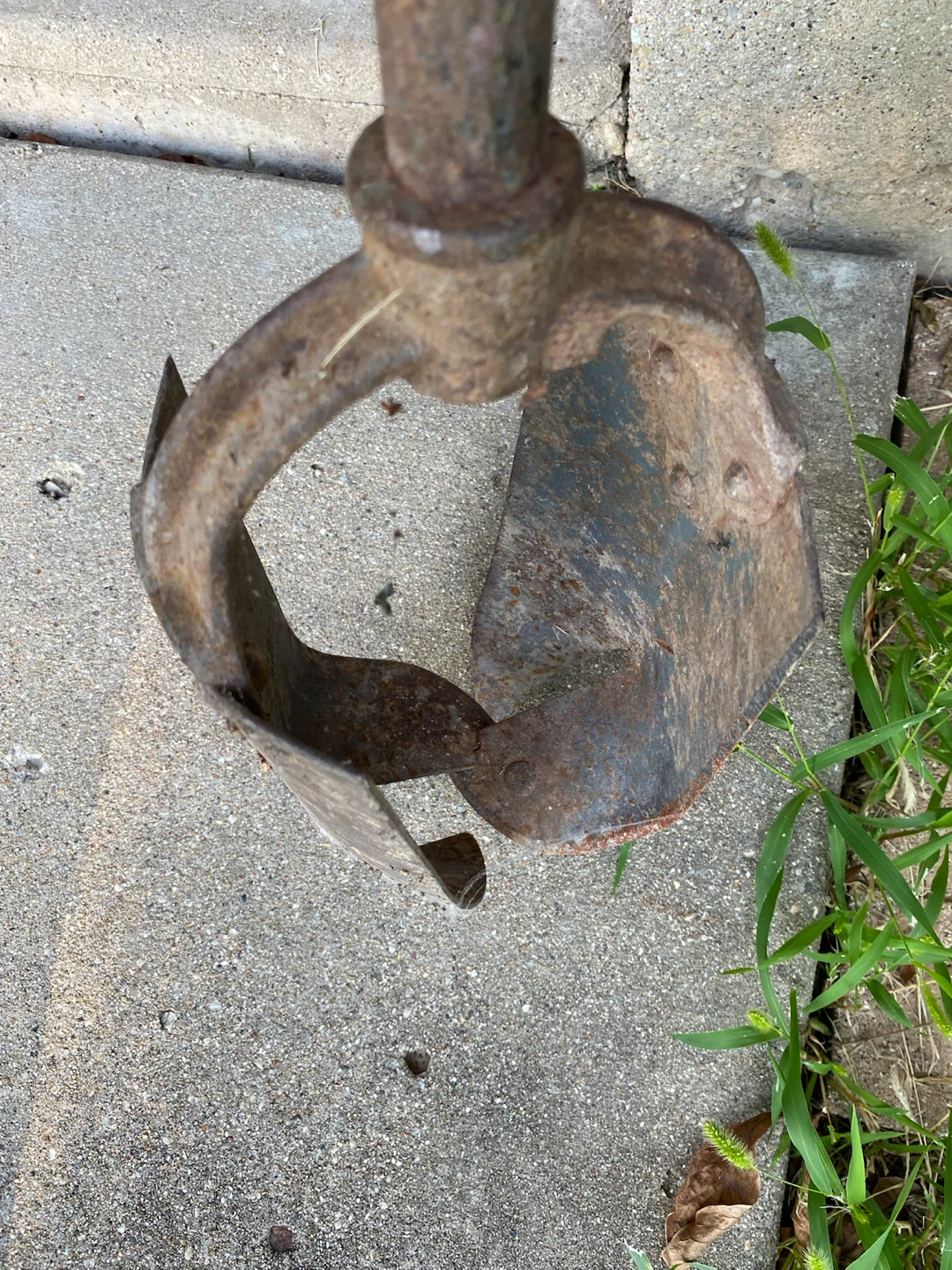 Post hole digger - photo 2