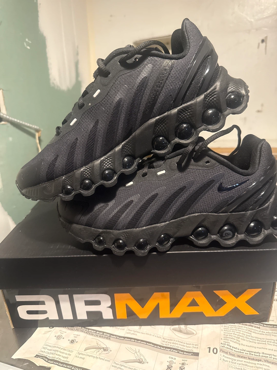 Nike Air Max Dn (GS) Black Running Shoes