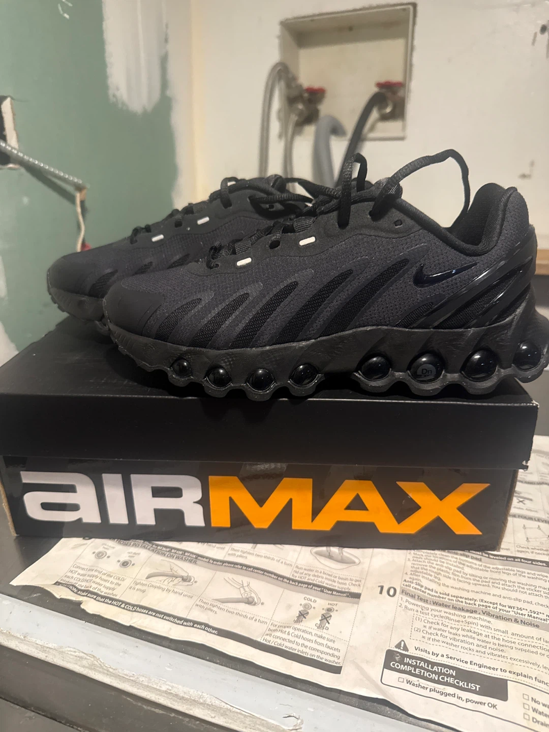 Nike Air Max Dn (GS) Black Running Shoes - photo 2
